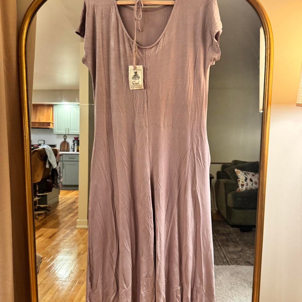 NWT Easel jumpsuit sz small-large